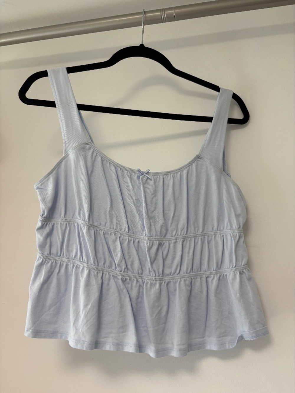Sunday Best from Aritizia pale blue cropped peplum tank top. Size Medium.